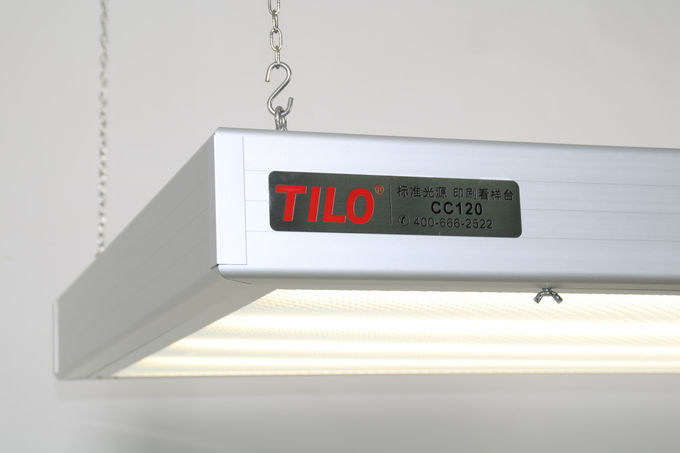 D50 Printing Hangling Light Box CC120 طاولة ضوء ملونة مع مصدر ضوء اختياري: D65 ، TL84 ، U30